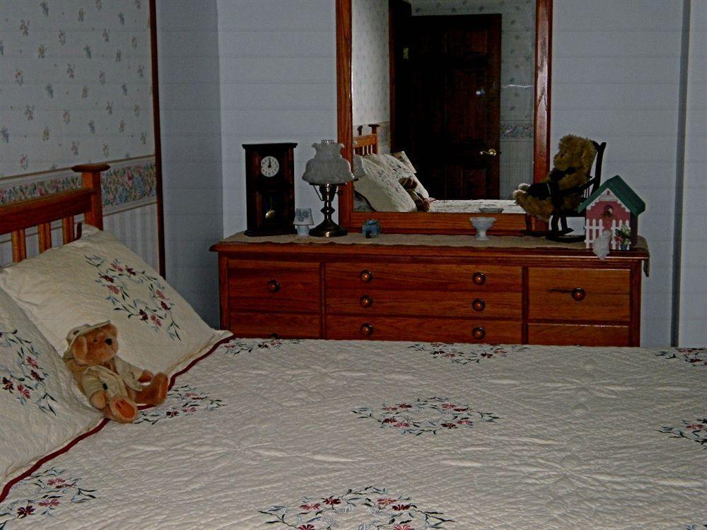 Bears Lair Inn Стоу Екстериор снимка